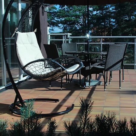 Holiday Terrace נידה מראה חיצוני תמונה